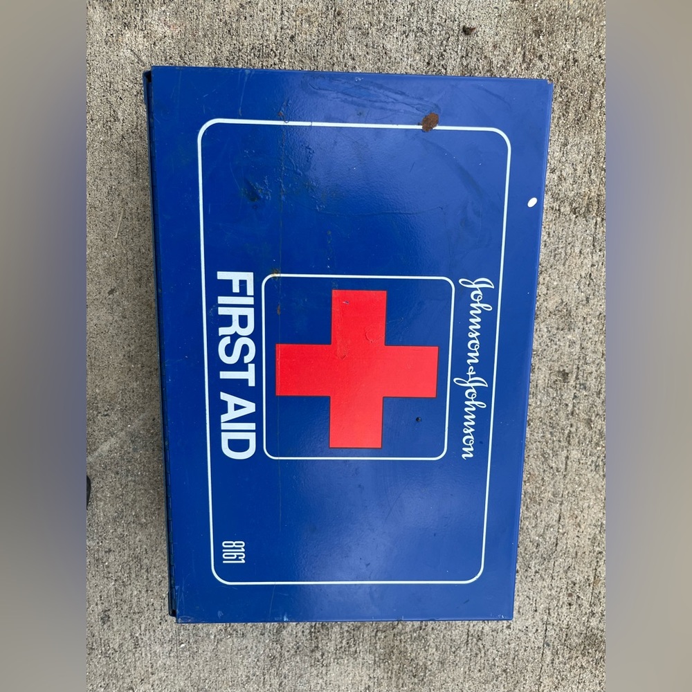 1980’s Johnson & Johnson Tin